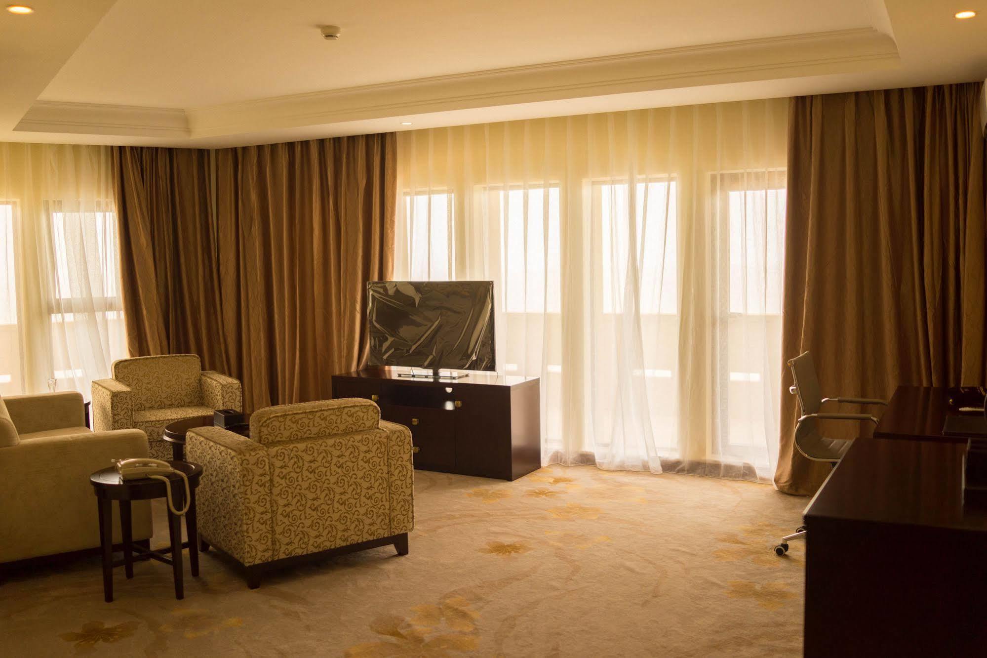 פריטאון Bintumani Hotel מראה חיצוני תמונה